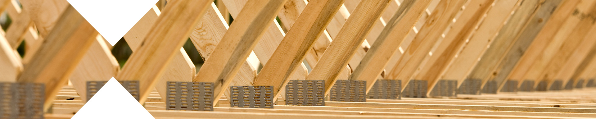 Design and manufacture of good quality dry wood roof truss structures - Laval, Montreal